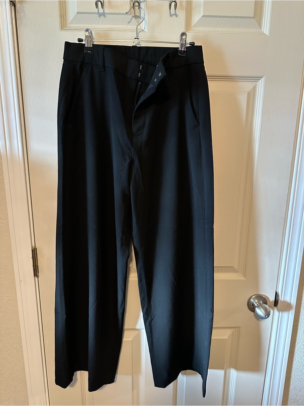 Gap Women’s Black Trousers